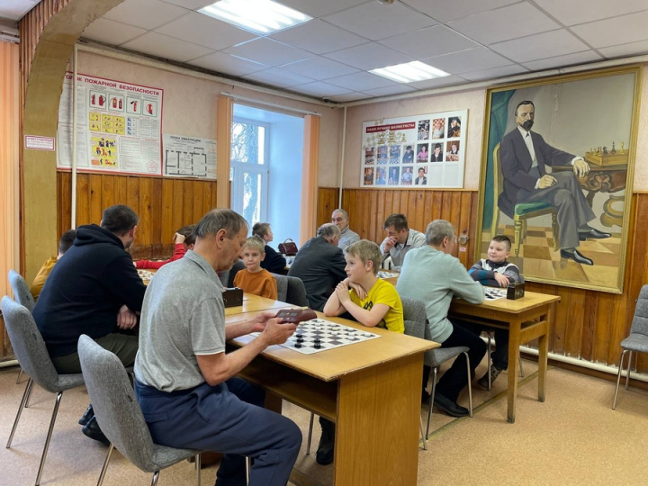 Турнир по шашкам прошёл в Гатчине